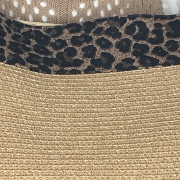 Mixed Media Straw Purse - Picture 3 of 5